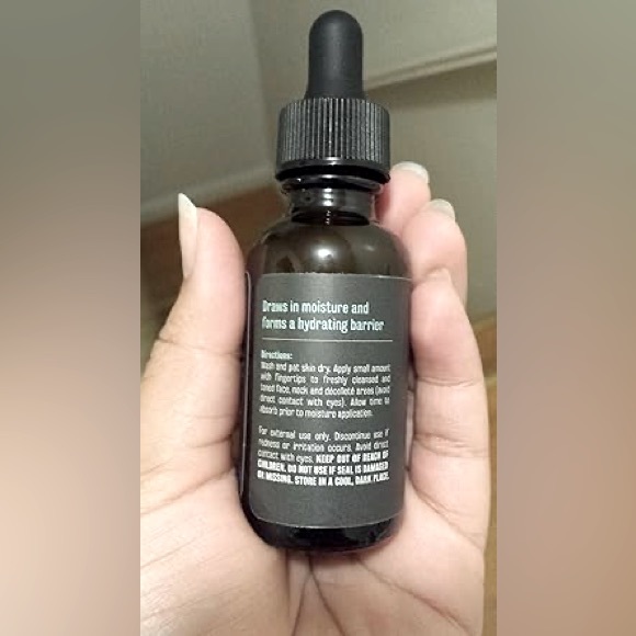 M3 Hyaluronic Acid Serum Vitamins C & E….New - Picture 3 of 3